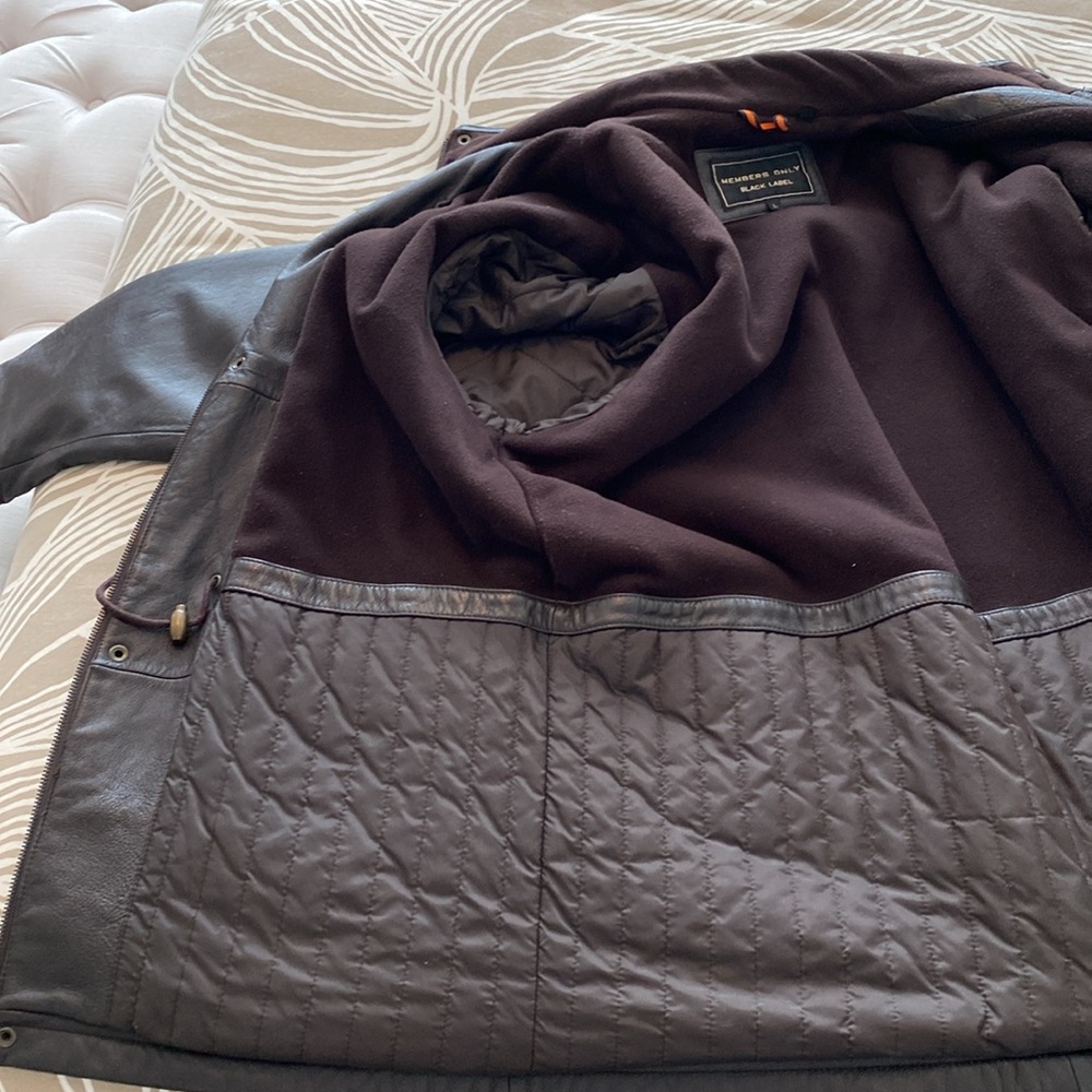 MEMBERS ONLY vintage leather coat 🔥 - Picture 9 of 16